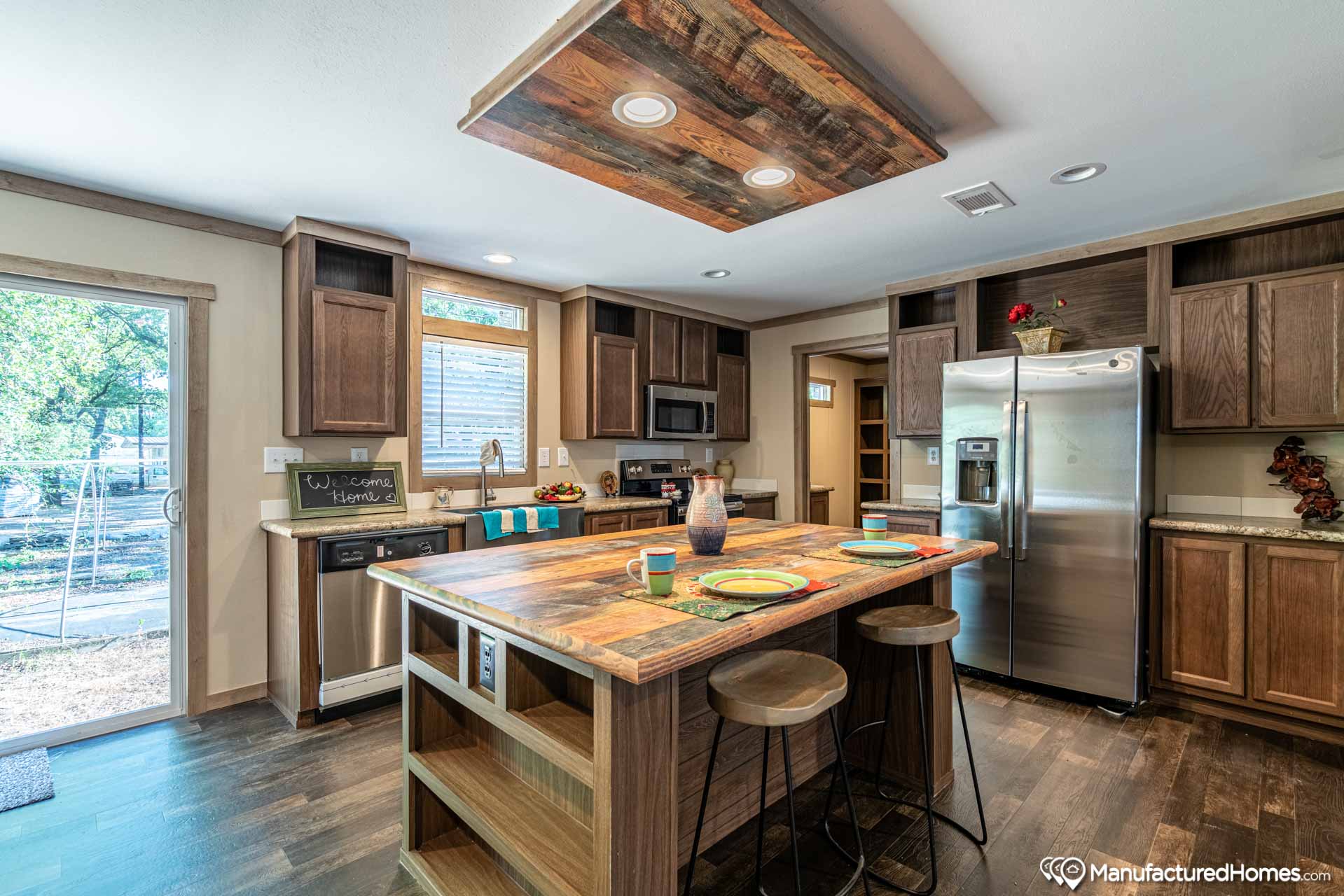 Multi Section Maribel 9756 by Oak Creek Homes